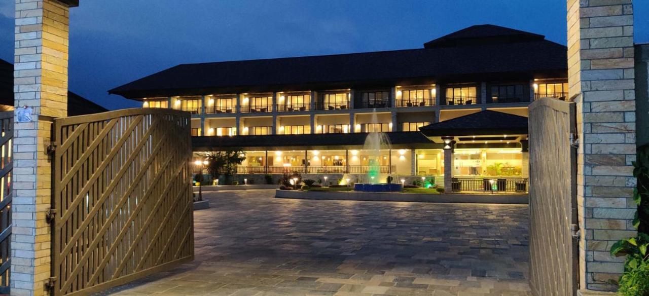 Soaltee Westend Resort Chitwan Εξωτερικό φωτογραφία