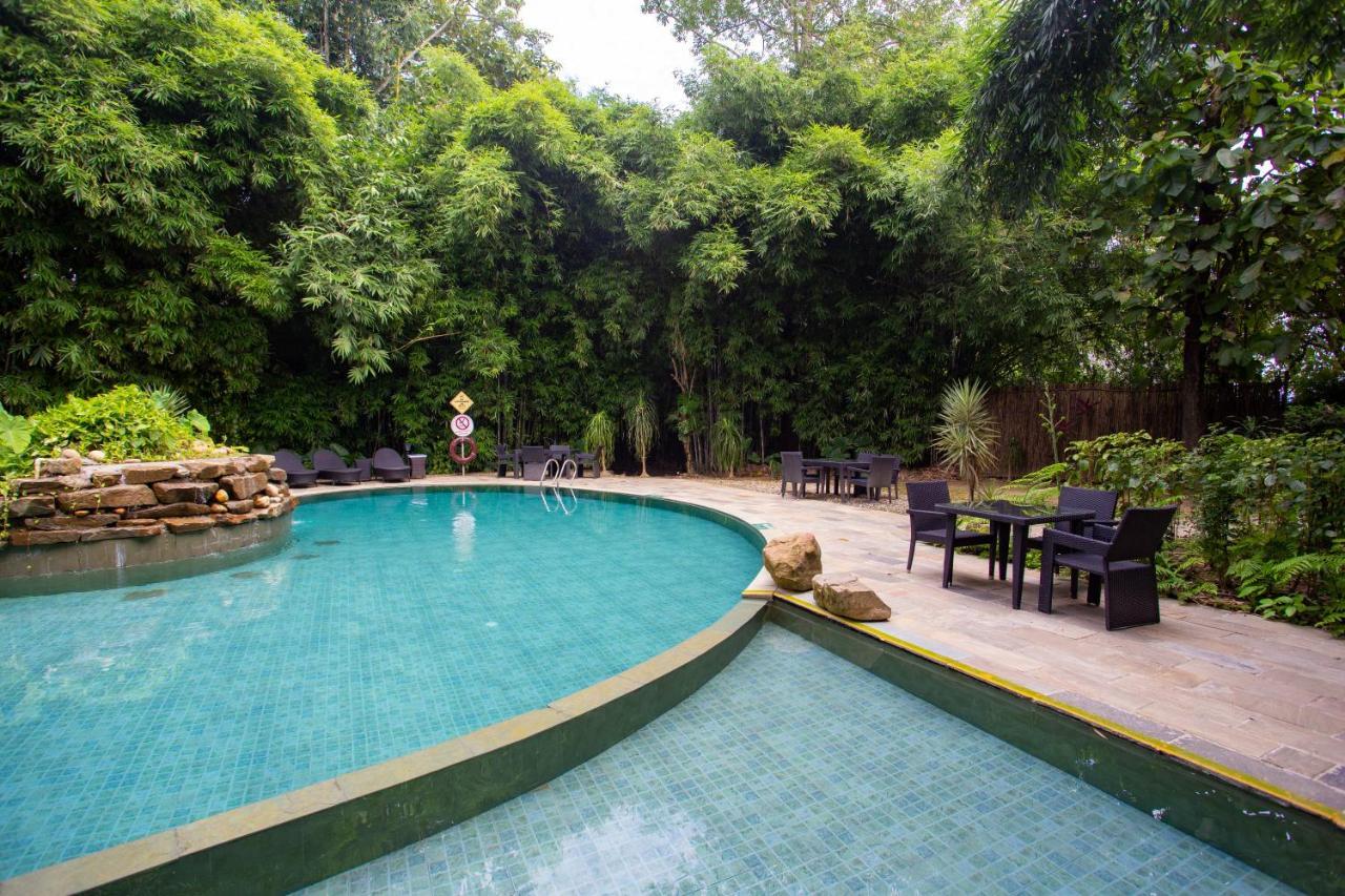 Soaltee Westend Resort Chitwan Εξωτερικό φωτογραφία